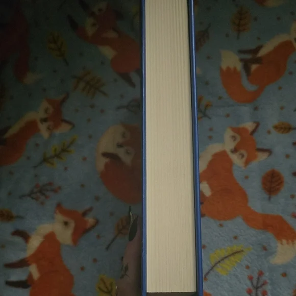 The Invisible Life of Addie LaRue Special Edition Book - Picture 5 of 7